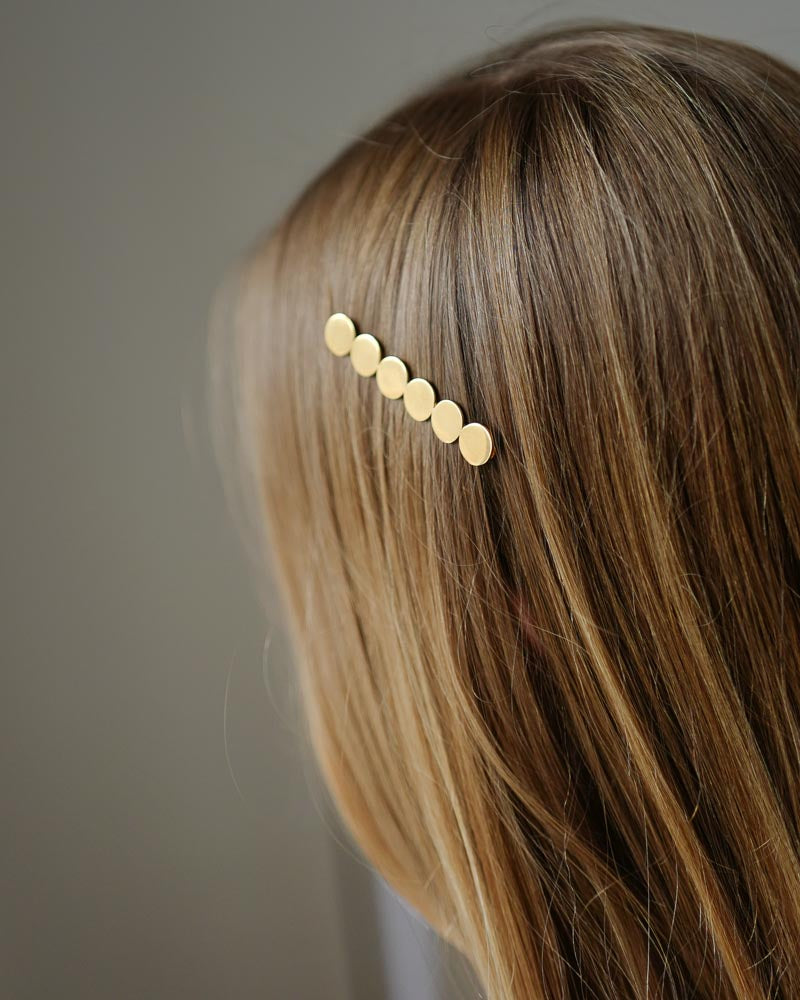 Saskia Diez Paillettes Hair Clip Vergoldet Silber- Detail Image 1