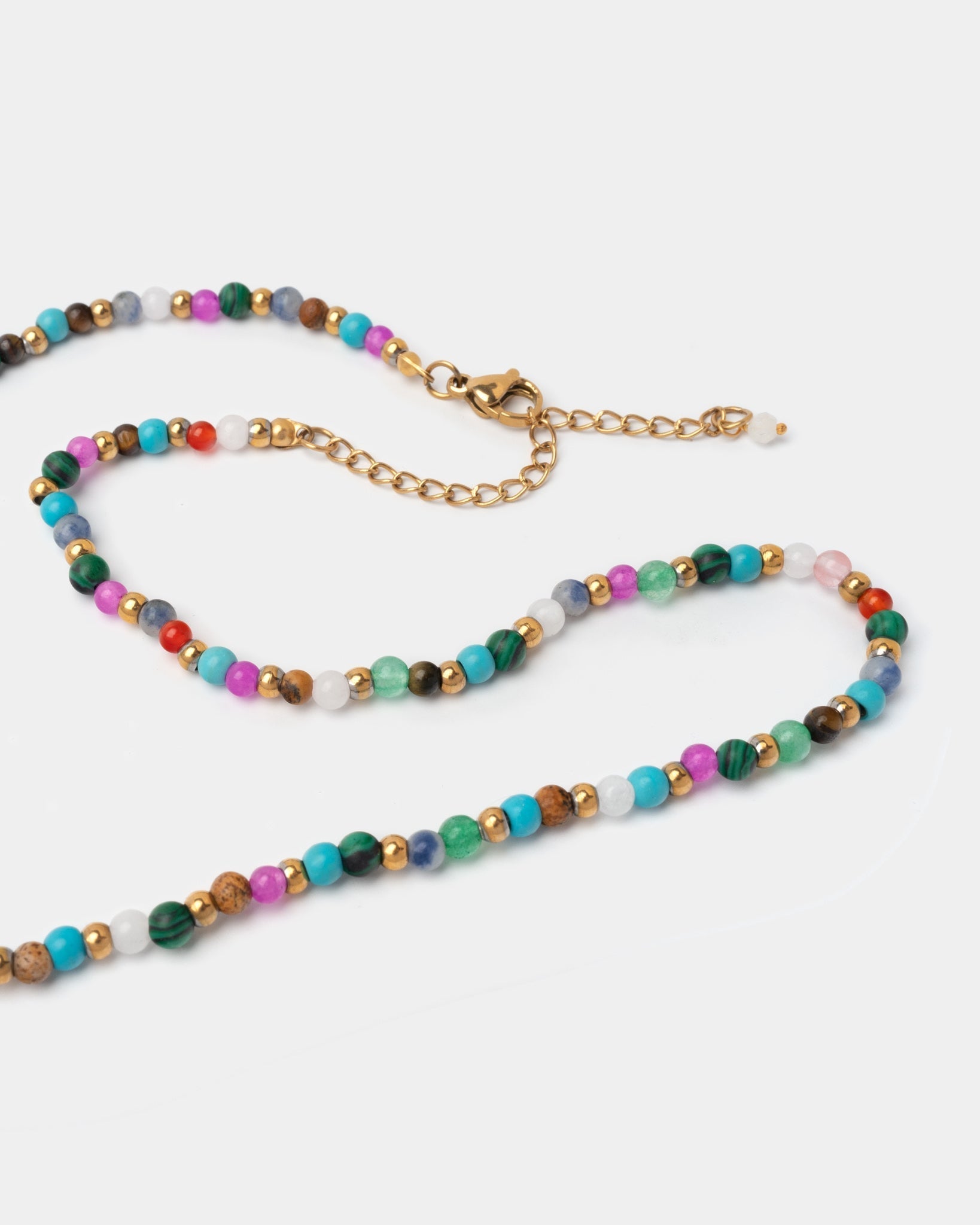 Halskette Elodie mit farbigen Edelsteinperlen - Fleurs des Prés Jewelry