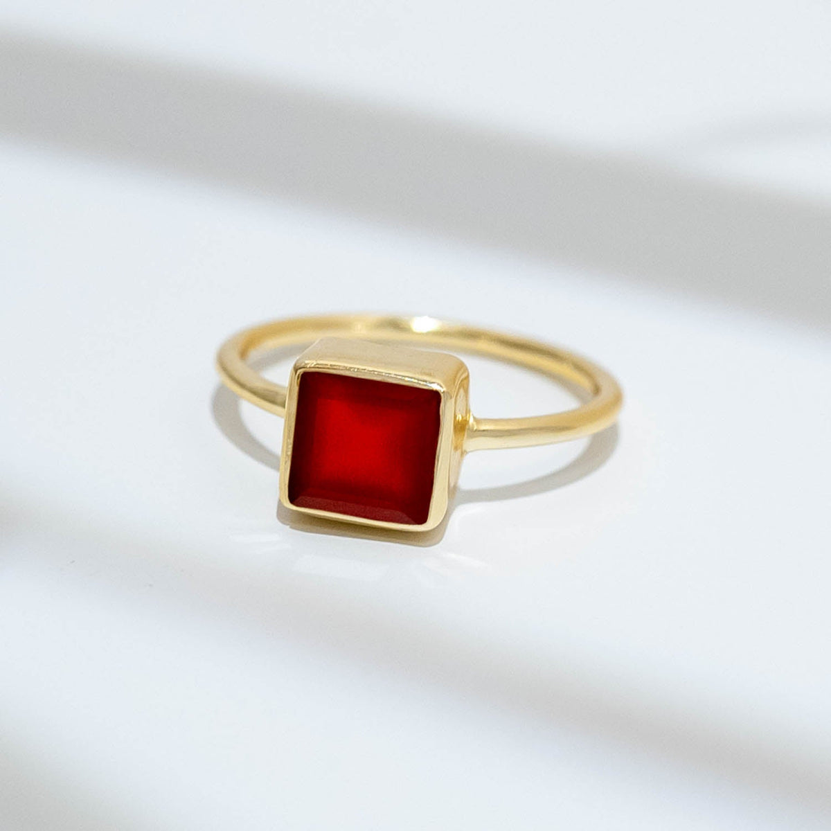 Ring Aline Square Red Onyx - Fleurs des Prés