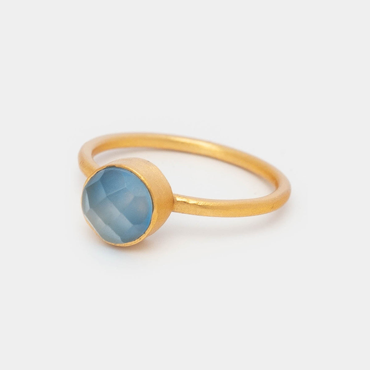 Ring Charlotte Light Blue Chalcedony - Fleurs des Prés