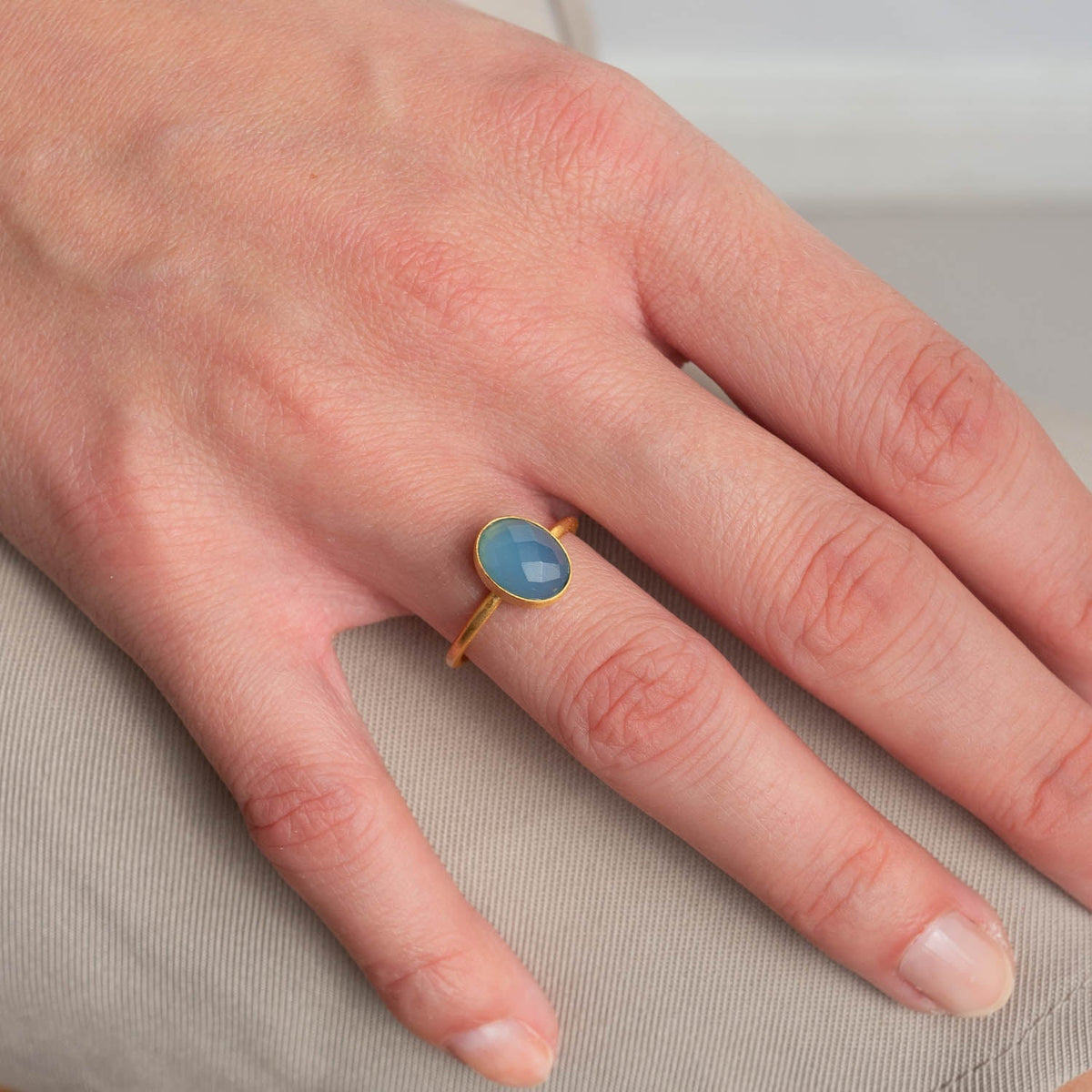 Ring Claire Light Blue Chalcedony - Fleurs des Prés