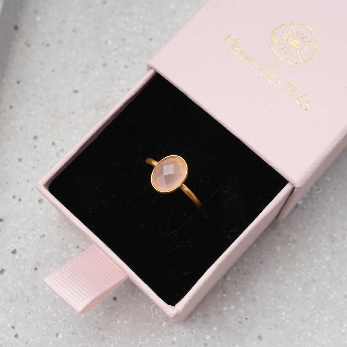 Ring Claire Pink Chalcedony - Fleurs des Prés