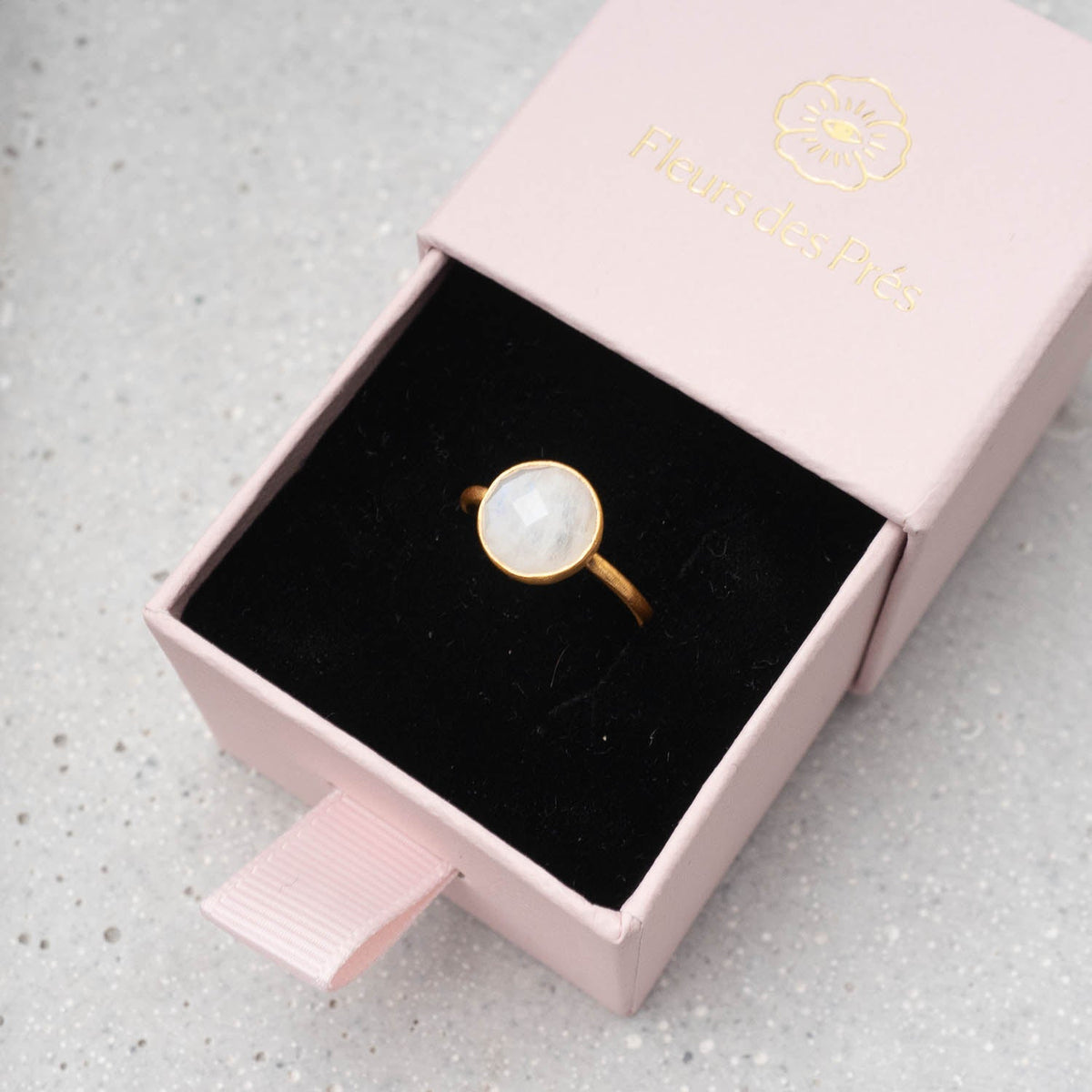 Ring Eloise Moonstone - Fleurs des Prés