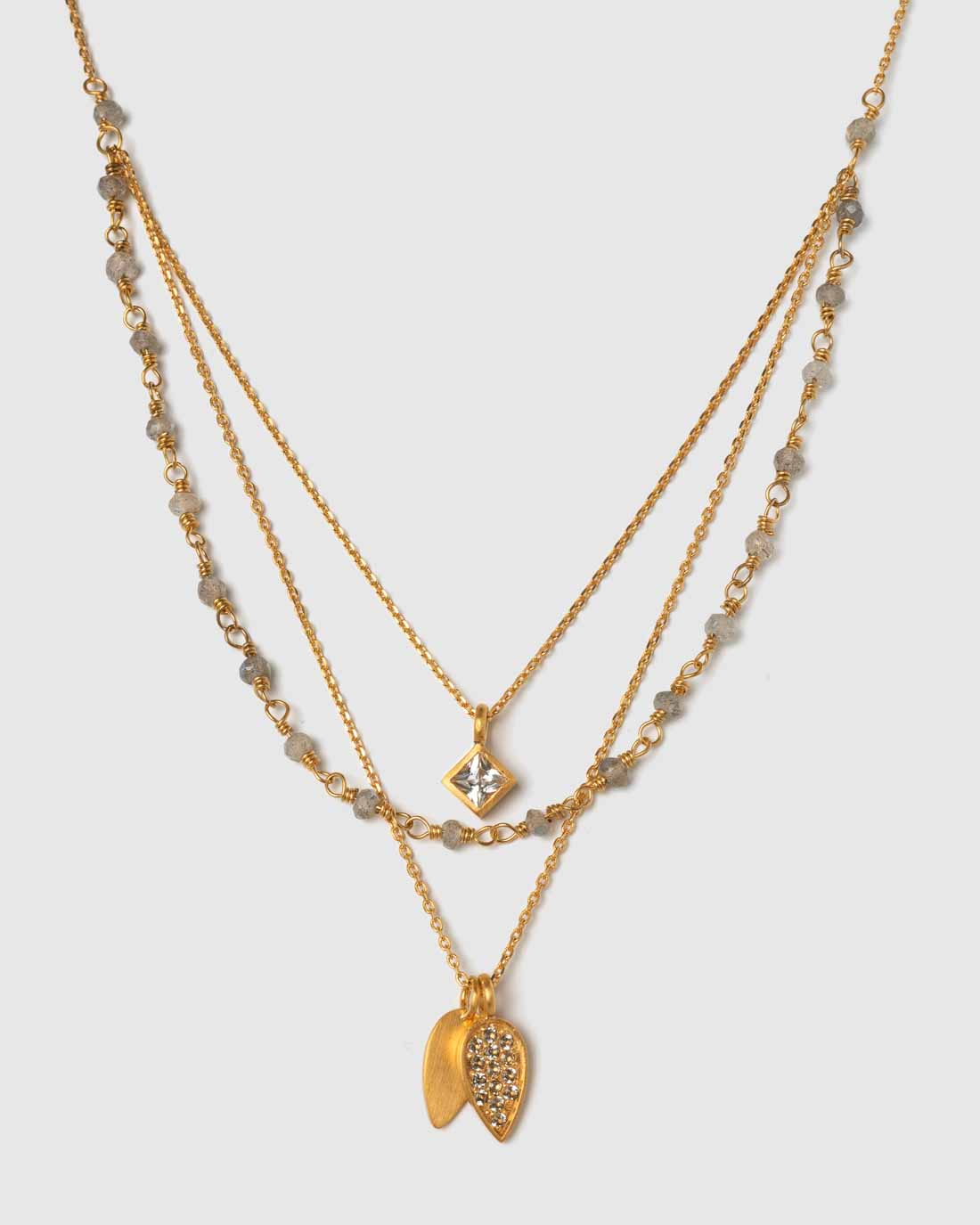 Dreiteilige Halskette mit Lotusblatt und Labradoritsteinen
